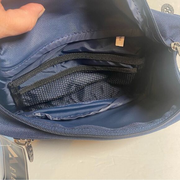 Everest Blue Belt Bag New With Tags - Picture 6 of 10